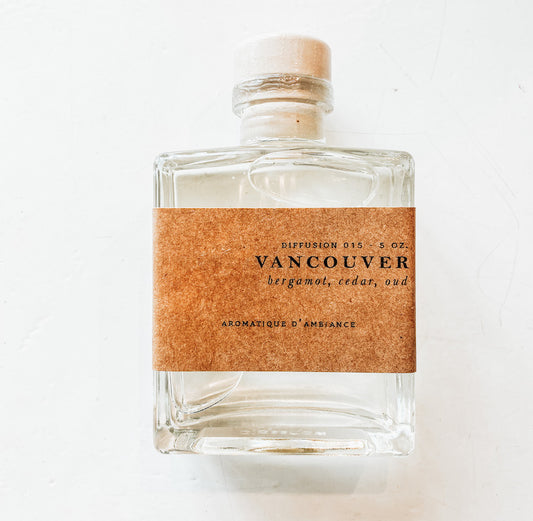 hecate | diffusion series - vancouver - KISS AND MAKEUP